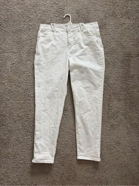 Democracy Ab Solution White Jeans Size 12 – 27” Inseam